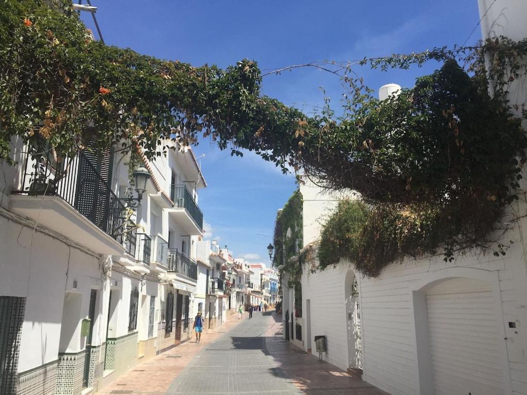 Edificio Verdemar - Stunning 1 Bed Apartment With Pool & Sea Views Nerja Exterior foto