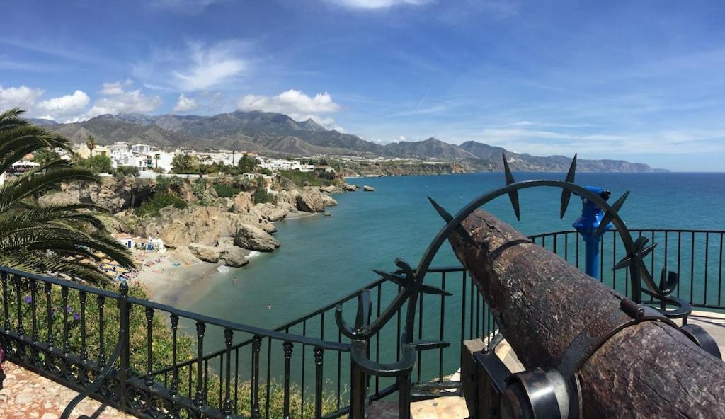 Edificio Verdemar - Stunning 1 Bed Apartment With Pool & Sea Views Nerja Exterior foto